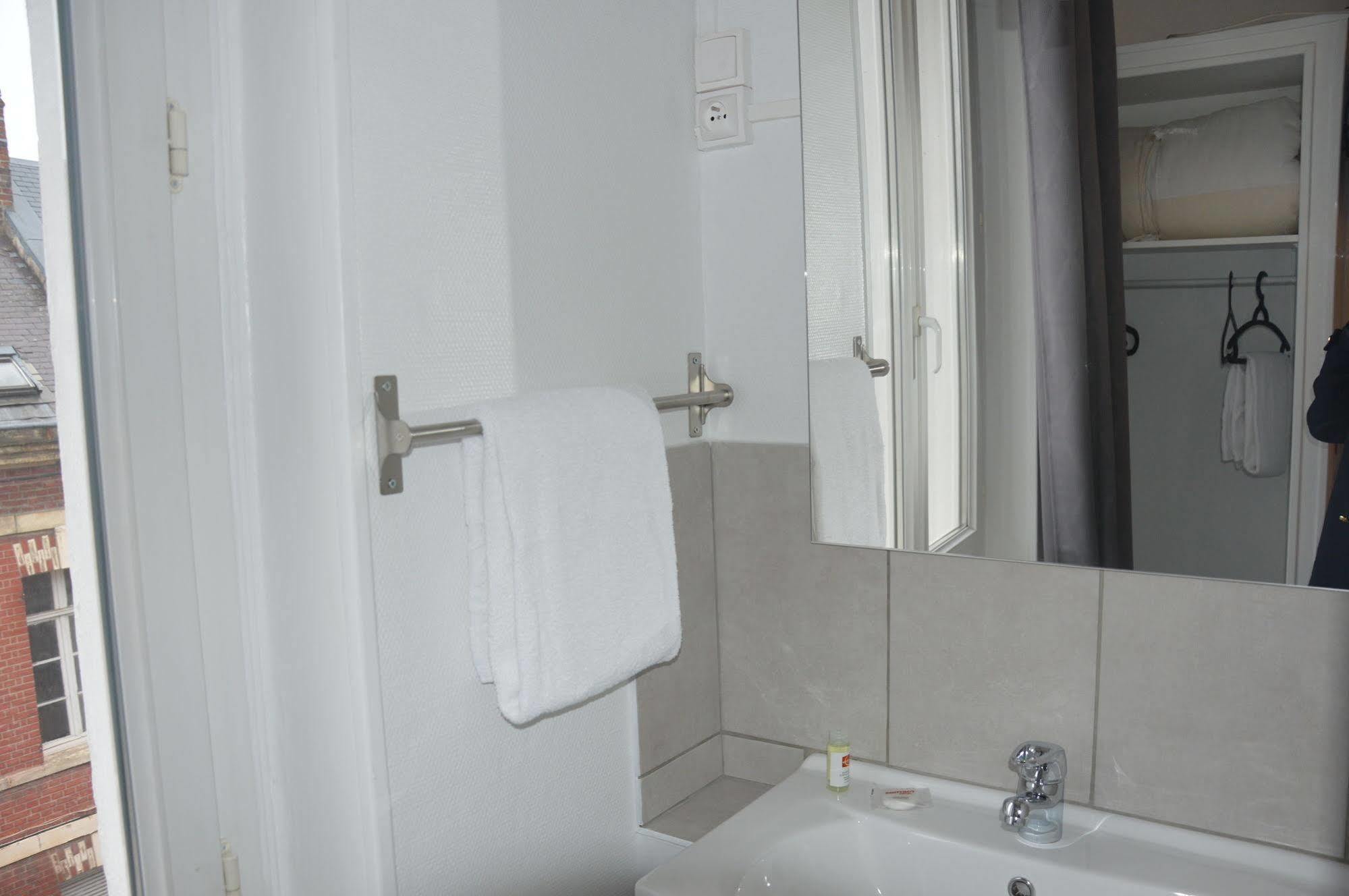 Hotel Alsace Lorraine Amiens Extérieur photo